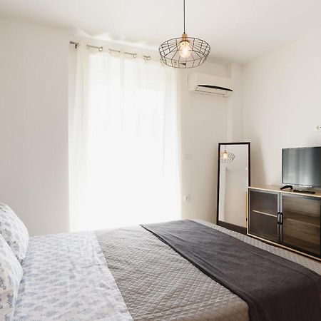 Mandraki City Center Apartments Rhodes City Exterior foto